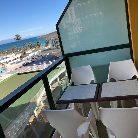 Torremolinos, Playa Del Bajondillo, Primera Linea Eksteriør bilde