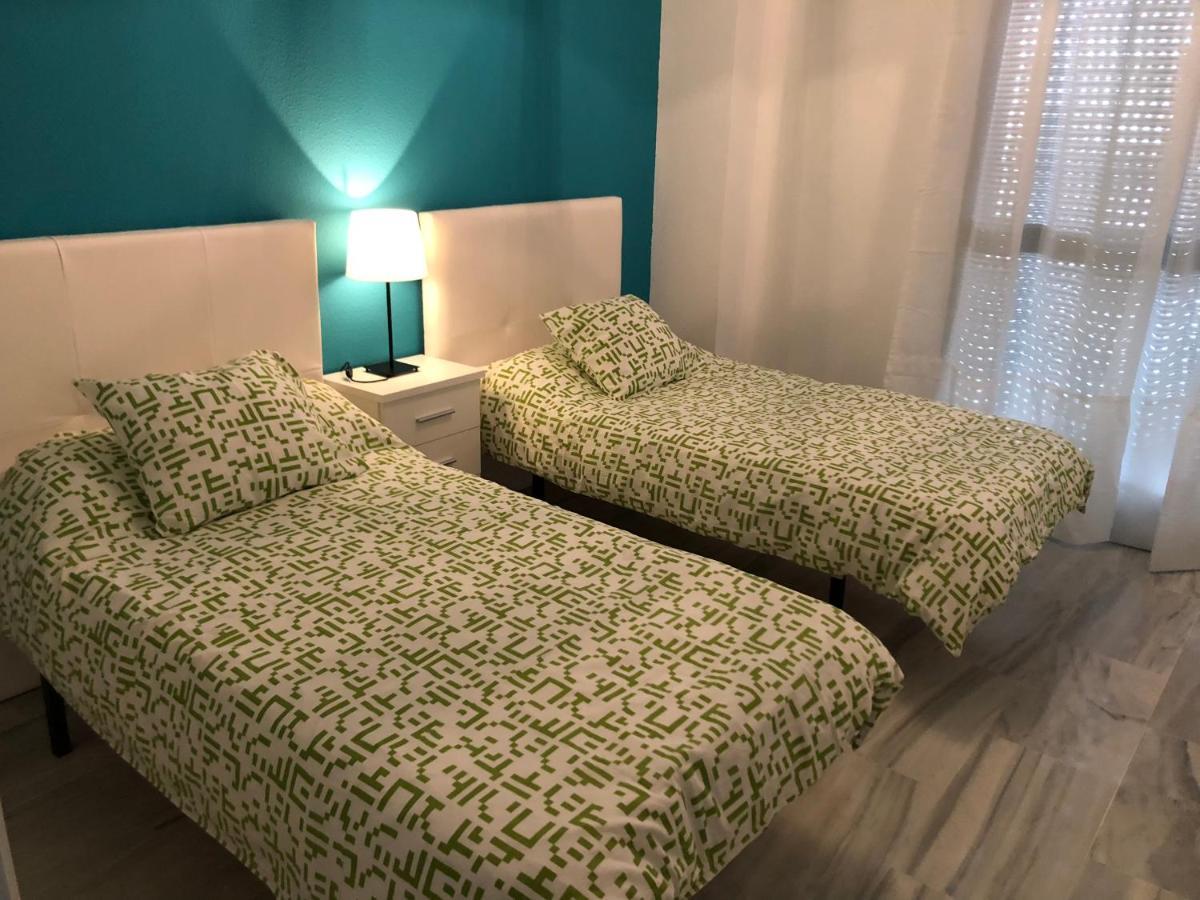 Torremolinos, Playa Del Bajondillo, Primera Linea Eksteriør bilde